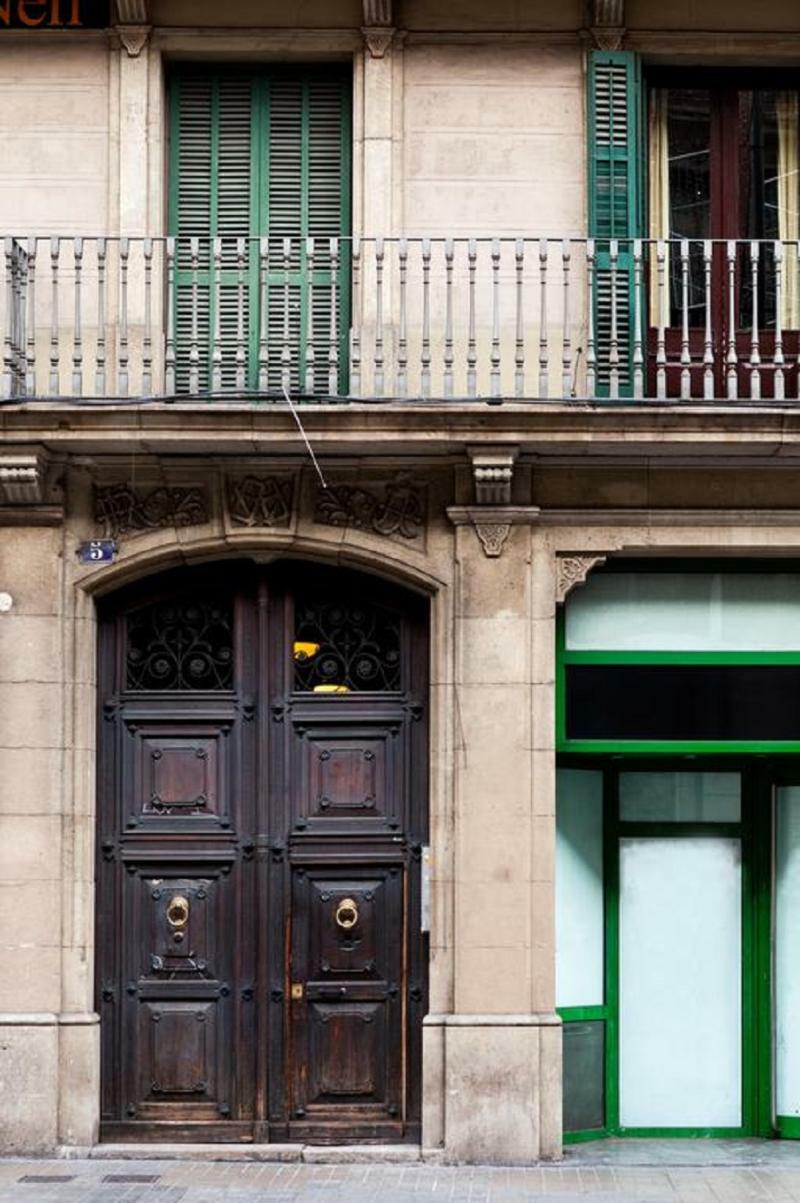 Estudios Pelayo Guest House Barcelona Exteriör bild